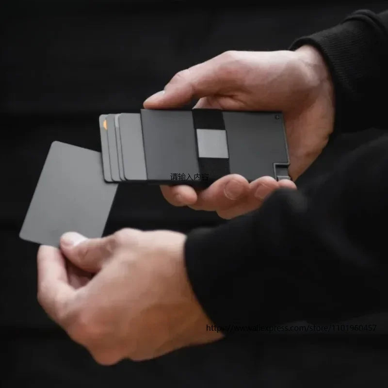 Sleek and Secure Aluminum Card Case for Men - European and American Style, Theft-Proof Design